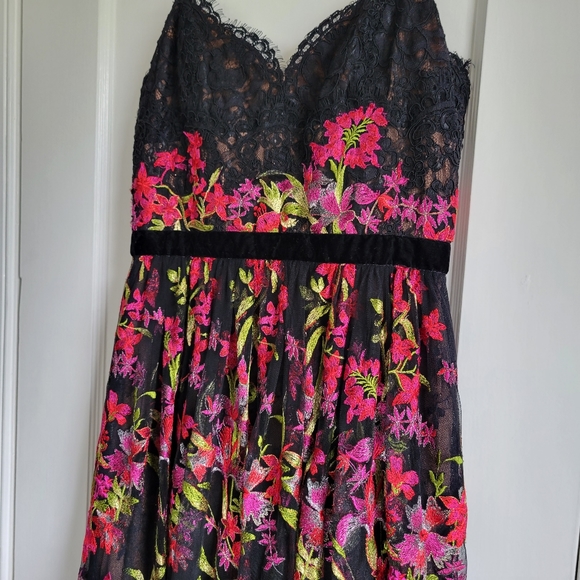 Marchesa note lace, spaghetti strap ball gown with velvet waistband - Picture 3 of 6